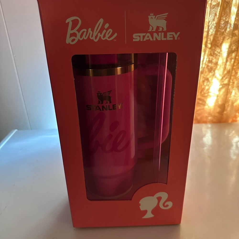 The Barbie x Stanley Quencher - Picture 2 of 7